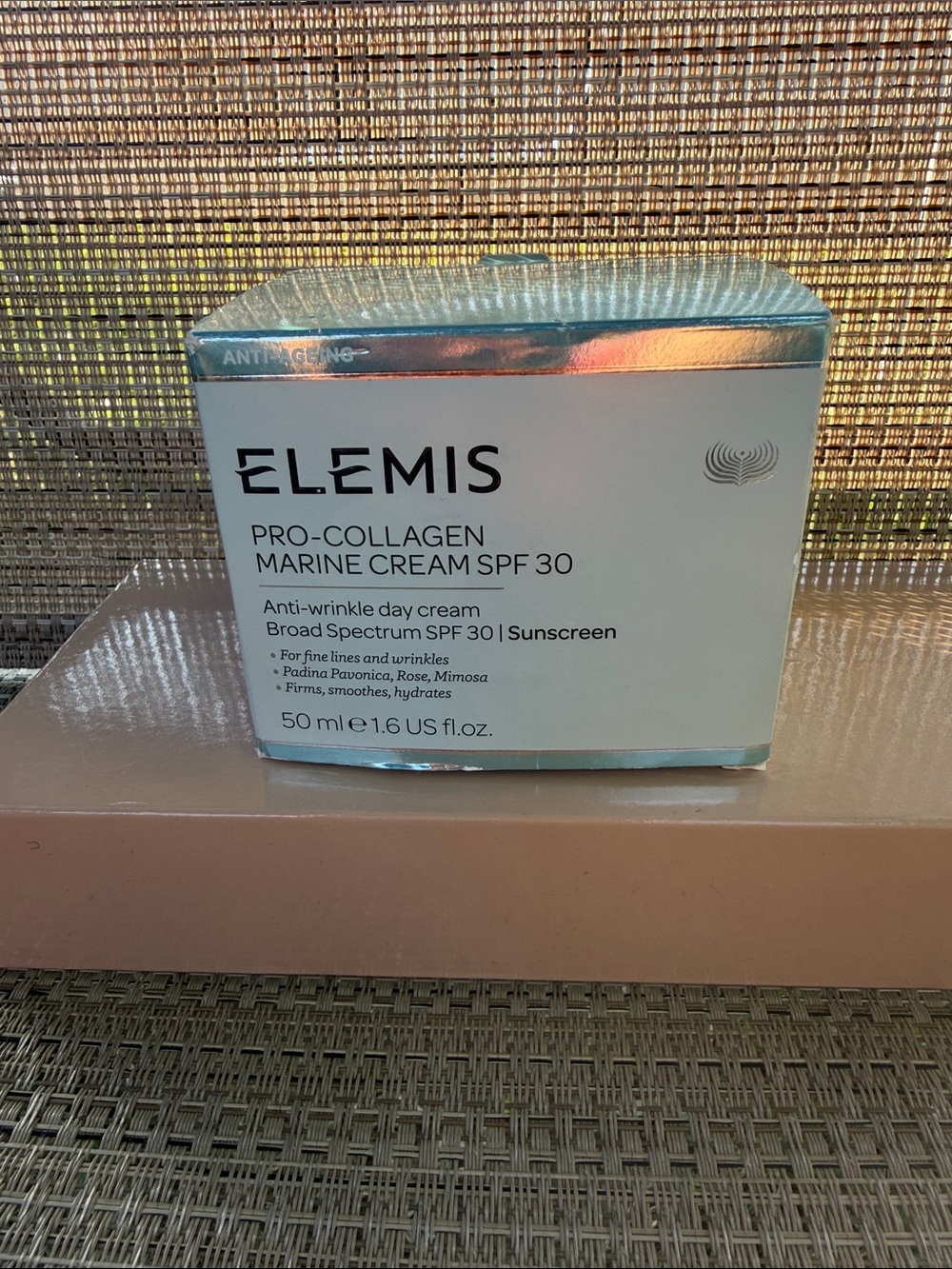 ELEMIS Pro-Collagen Marine Cream SPF 30 | sunscreen - Picture 3 of 10